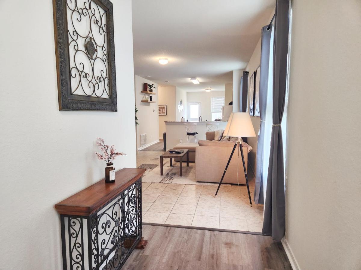 4 Bedroom Home Near Downtown Med Center Nrg Stadium Pearland Skyview Long By Ion Rentals 휴스턴 외부 사진