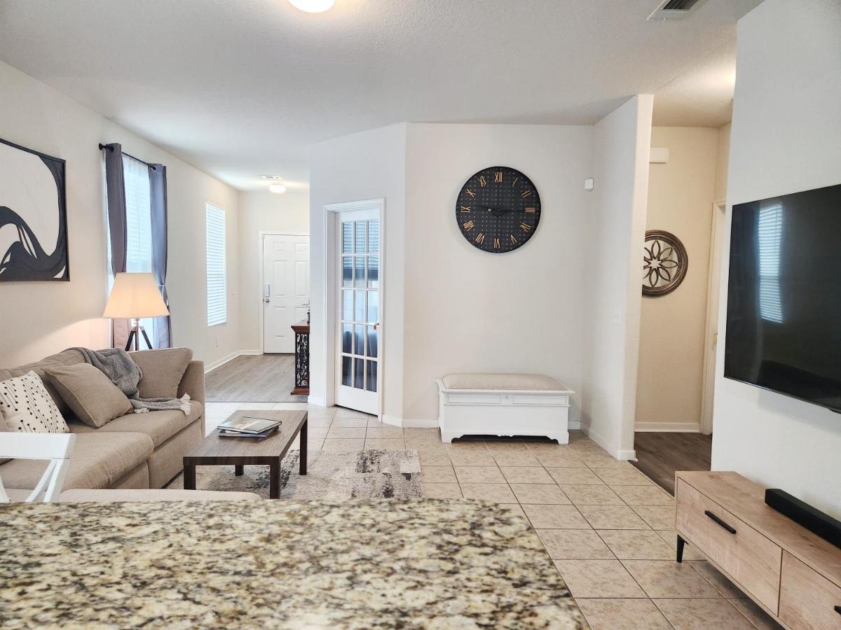 4 Bedroom Home Near Downtown Med Center Nrg Stadium Pearland Skyview Long By Ion Rentals 휴스턴 외부 사진