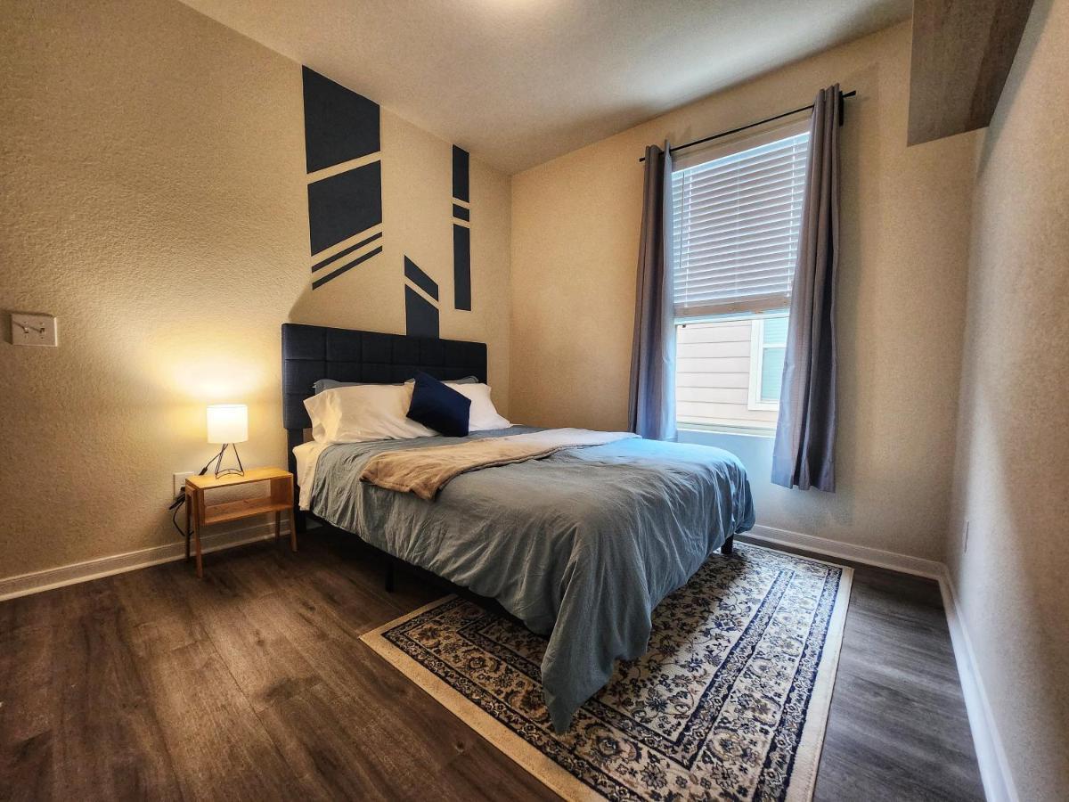 4 Bedroom Home Near Downtown Med Center Nrg Stadium Pearland Skyview Long By Ion Rentals 휴스턴 외부 사진