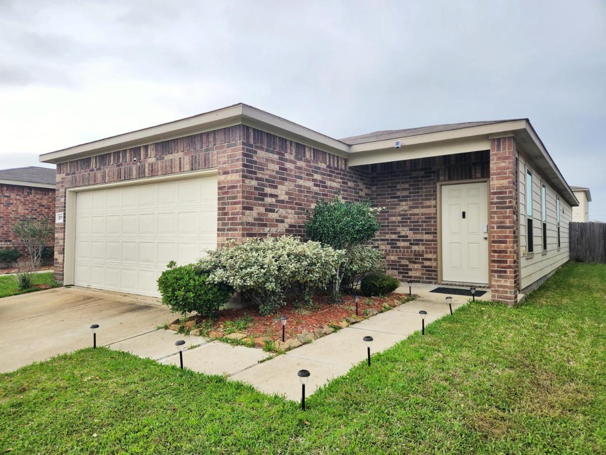 4 Bedroom Home Near Downtown Med Center Nrg Stadium Pearland Skyview Long By Ion Rentals 휴스턴 외부 사진